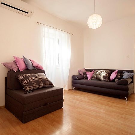 שיבניק Dalmatian Garden - Free Parking - City Centre מראה חיצוני תמונה